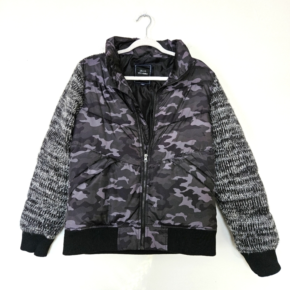 Issey Miyake Tete Homme Black On camo puffer gray sweater jacket size M